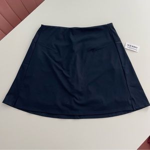 old navy tennis skirt / skort with built in shorts
